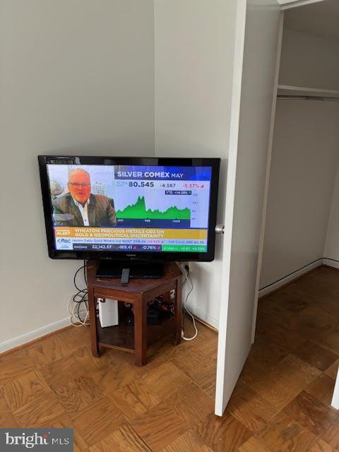 Building Photo - 10232 Rockville Pike