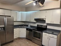 Building Photo - 1546 Brookfield Ln