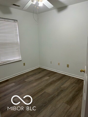 Building Photo - 9677 Fireside Ln