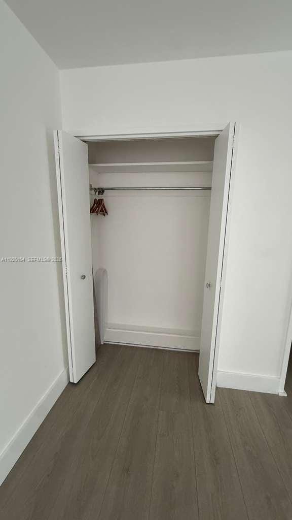 Building Photo - 5161 Collins Ave