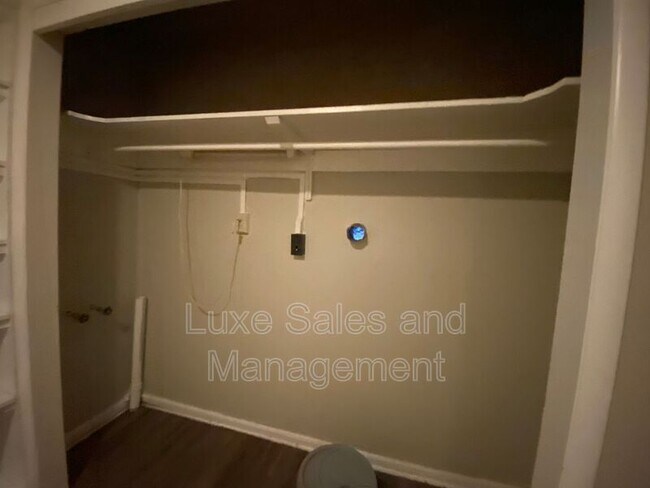 Building Photo - 1118 Idaho St