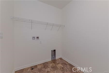 Building Photo - 5861 Ginger Dr