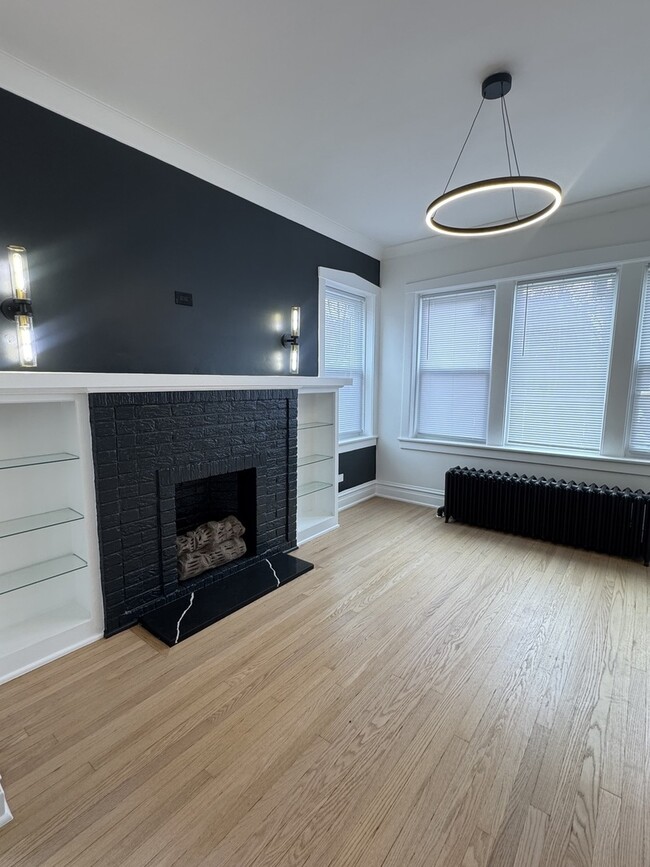 Building Photo - 1807 S 49th Ct