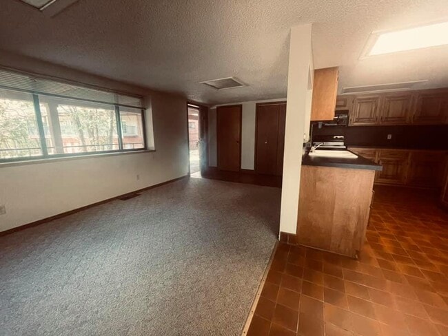 Building Photo - Casa Del Sol Complex