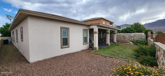 Building Photo - 7210 Longspur Drive