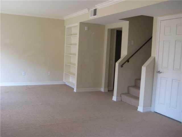 Building Photo - RB Luxury 2 Br Townhome 2 car spots Laundry $3190 TEXT 619-565-3468