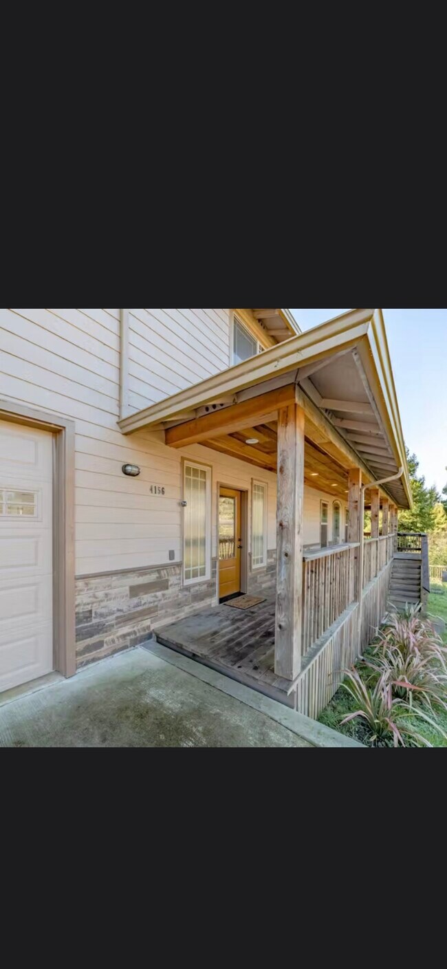 Building Photo - 4156 Williams St