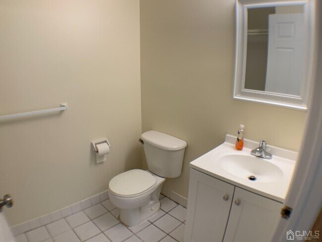 Building Photo - 95 Prestwick Way