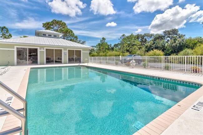 Building Photo - 8151 Memory Ln