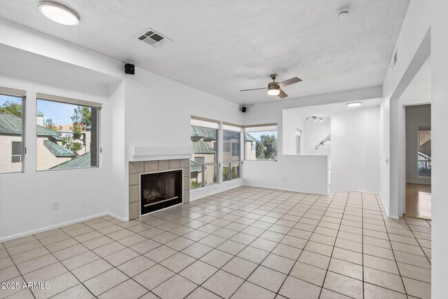 Building Photo - 101 N 7th St