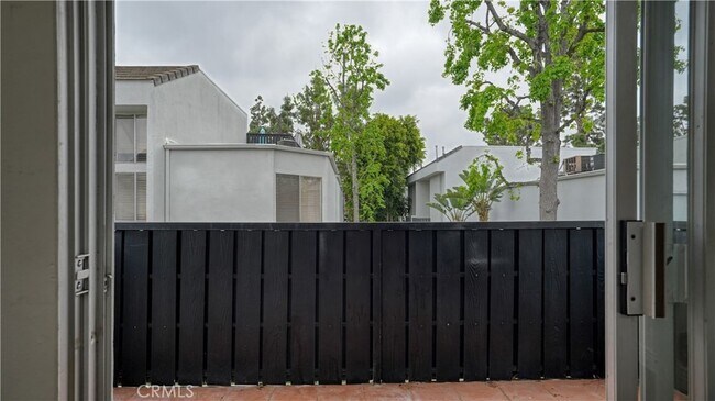 Building Photo - 18645 Hatteras St