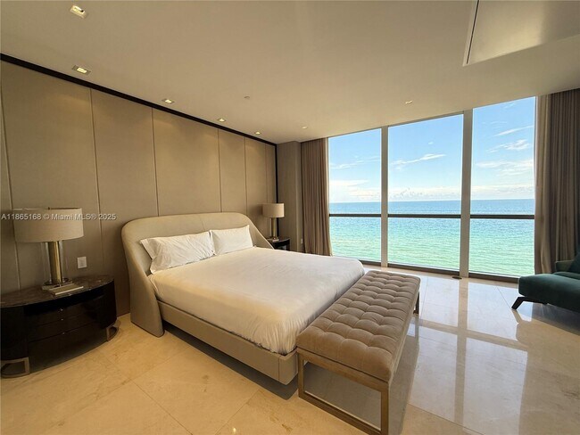 Building Photo - 17749 Collins Ave