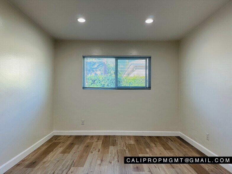 Building Photo - 2709 W Avenue 30