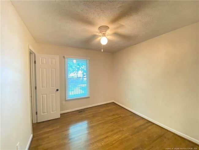 Building Photo - 58 Bermuda Trail