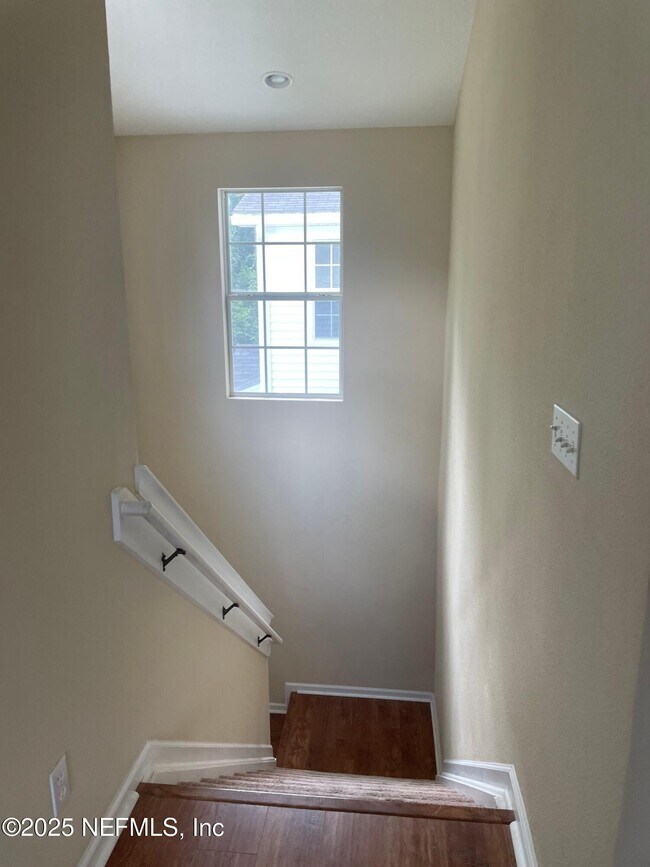 Building Photo - 575 Oakleaf Plantation Pkwy