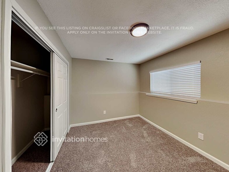 Building Photo - 3451 Mountainside Dr