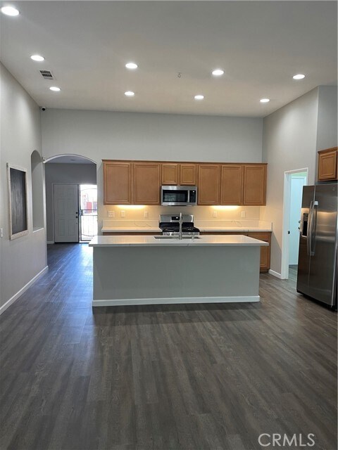 Building Photo - 24898 Sunset Vista Ave