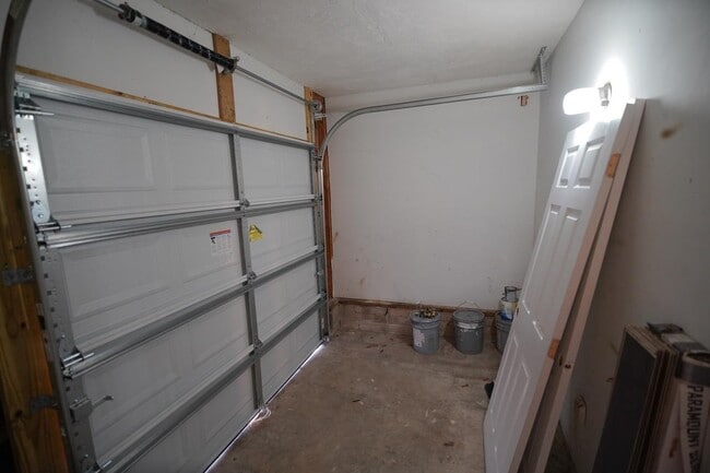 Building Photo - 6607 Tim Tam Trail