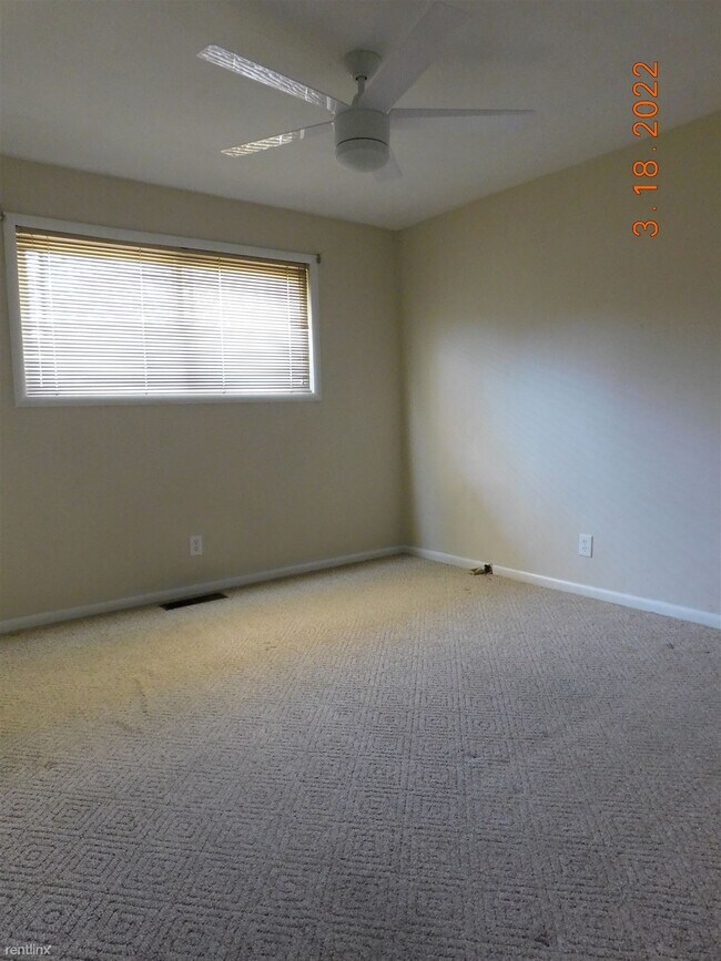 Building Photo - 3 br, 1.5 bath House - 1020 E Leicester Ave