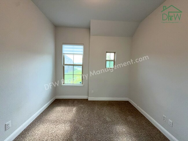 Building Photo - Modern Comfort Meets Style in the Heart of Euless – 3 Bed, 2 Bath Home with Premium Finishes!