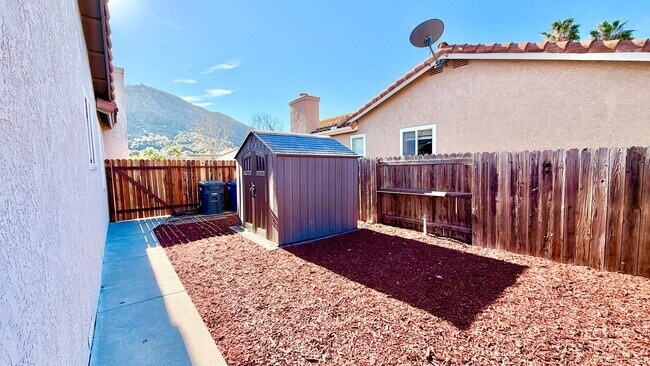 Building Photo - Wonderful Single-Story Home in the Darling Lake Rancho Viejo HOA Community of Fallbrook!