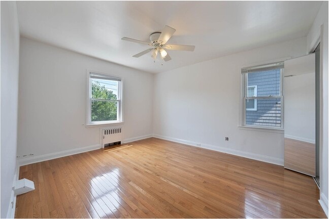 Building Photo - 85 Barrows Ave