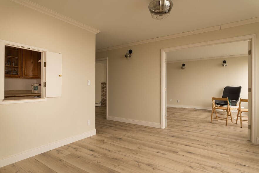 Building Photo - 2117 14th Ave