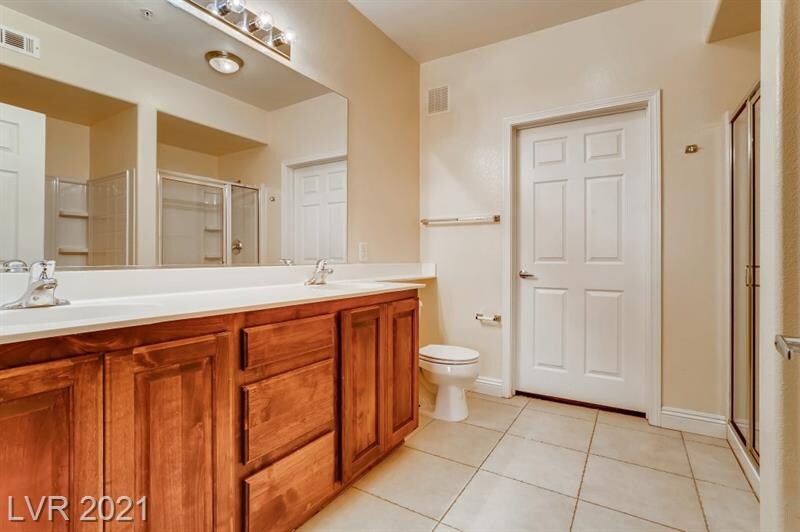 Building Photo - 8777 W Maule Ave