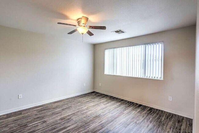 Building Photo - Rancho Sahuarita