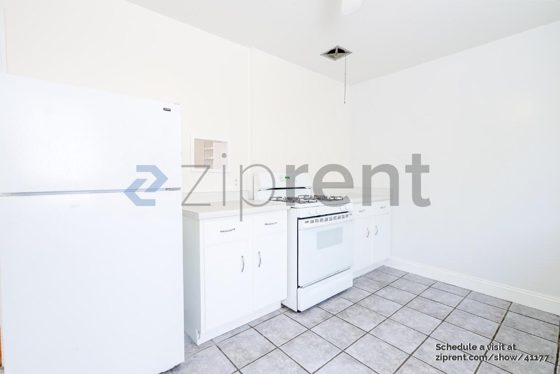 Building Photo - 2729 57th St