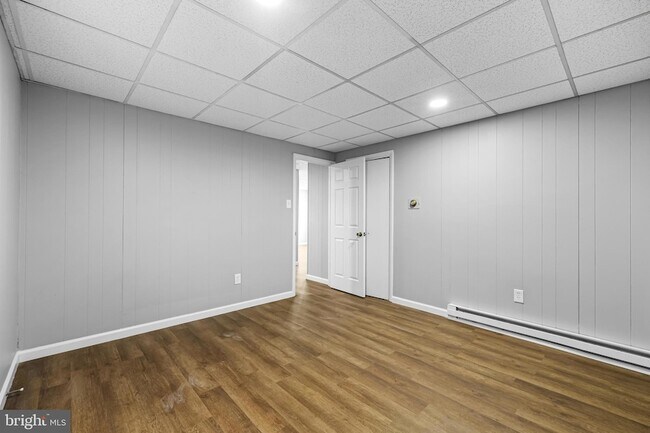 Building Photo - 1480 Seven Valleys Rd