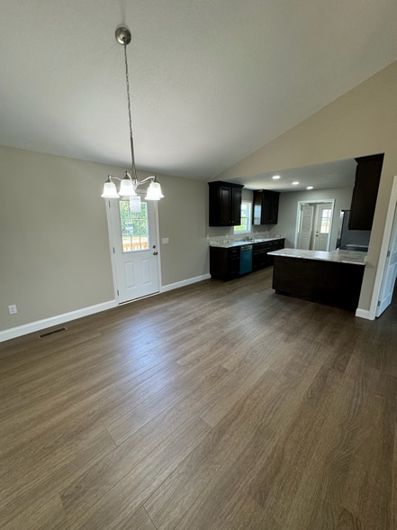 Building Photo - 100 Road 9090 Rd