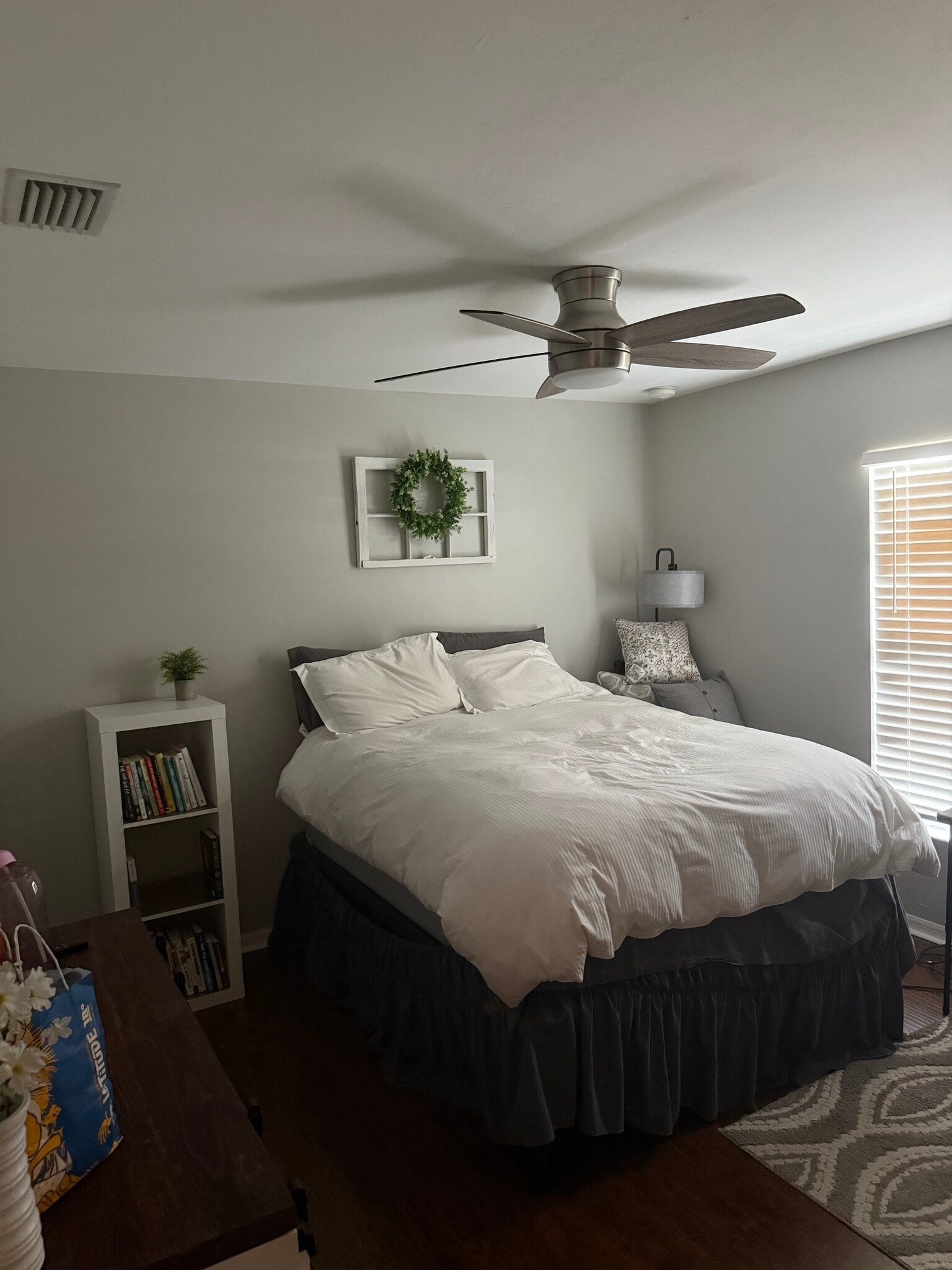 Guest bedroom - 2208 SW 11th Ct