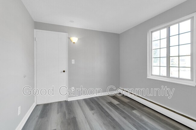 Building Photo - 311 Beattie Ave