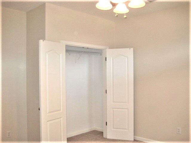 Building Photo - 7138 Arcastle Loop E