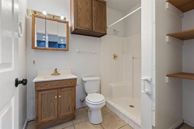 Building Photo - 1017 Micarta Dr