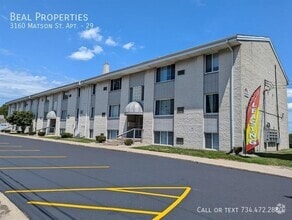 Building Photo - 3160 Matson