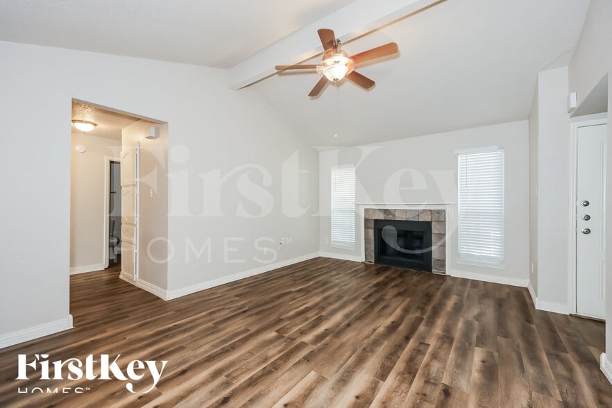 Building Photo - 600 Dayton Rd