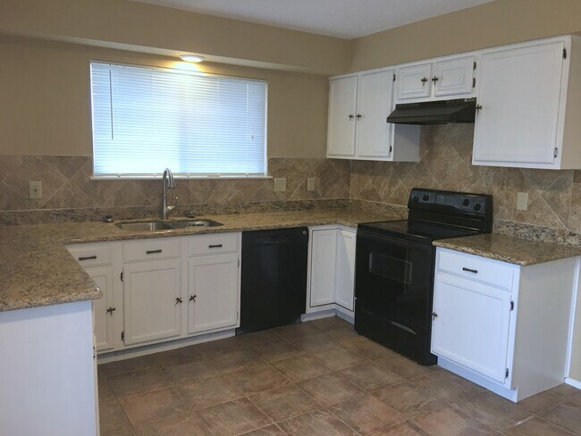 Building Photo - 17114 Marlin Spike Way