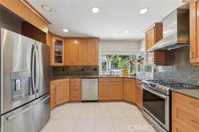 Building Photo - 17675 Rainglen Ln