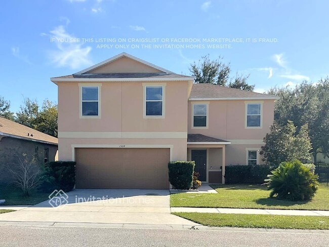 Building Photo - 1564 Strathmore Cir