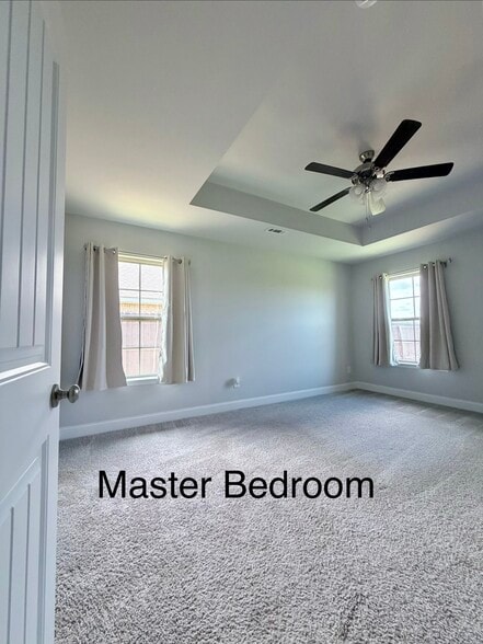 Building Photo - 202 Abercorn Dr
