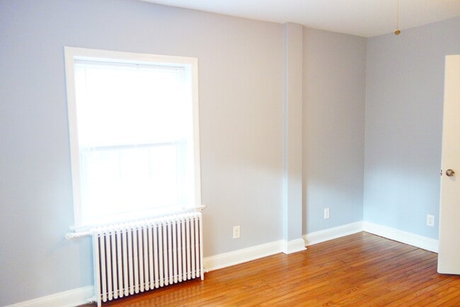 Building Photo - 311 Domer Ave