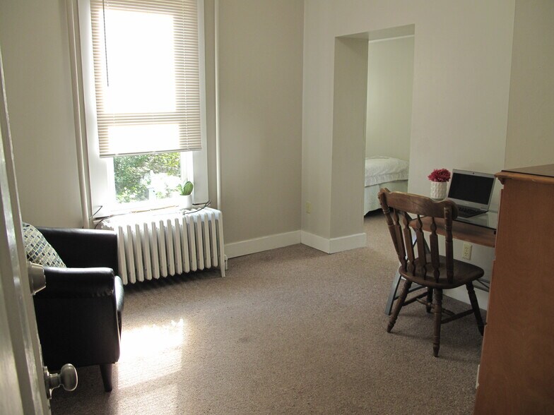 bed 2 - 405 Dryden Rd