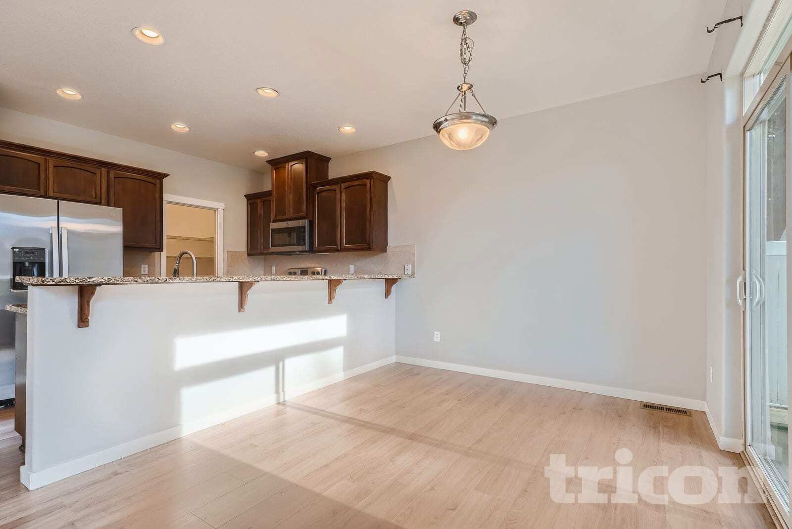 Building Photo - 7615 NE 60th Way