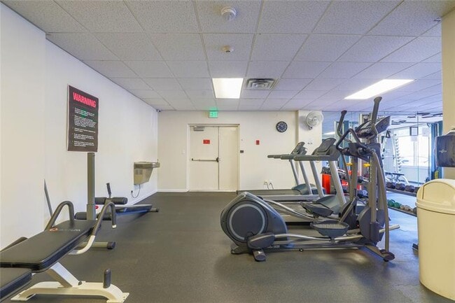 Building Photo - 3500 Galt Ocean Dr