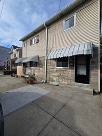 Building Photo - fif215