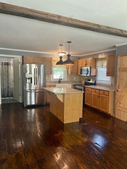 Building Photo - 112 Polk St