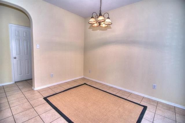 Building Photo - 9400 Woodhurst Dr