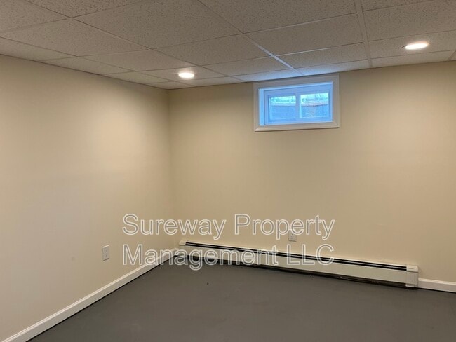 Building Photo - 54 3rd Bayway